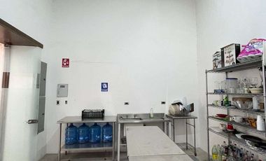 OFERTA LIMITADA CASA ANTIGUA REMODELADA ZONA CENTRO IDEAL RESTAURANTE SALON EVENTOS CONSULTORIOS, PRECIO ABAJO VALOR AVALUO