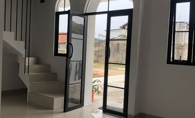 Rumah 2 Lantai Ready Bernuansa Resort Cilangkap Jaktim, Jual Dijual