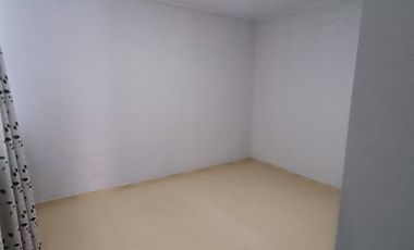 SE ALQUILA CASA