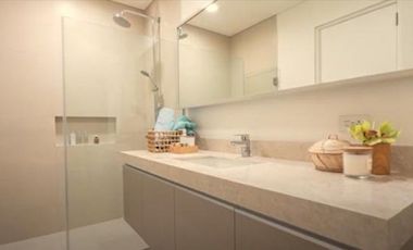 Luxury 2 Bedrooms Condo 32 Sanson Condo Units By Rockwell (Rent to Own)