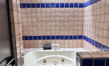 Casa en Venta en Lomas 4ta secc. Calle Iyali- cerca del Libanes