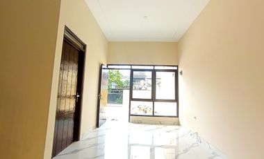 Dijual Rumah Baru Desain Modern Siap Huni Komplek Margahayu di Saturnus Timur Kota Bandung