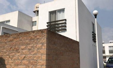 CASA EN RENTA EN PUERTA REAL CUAUTLANCINGO