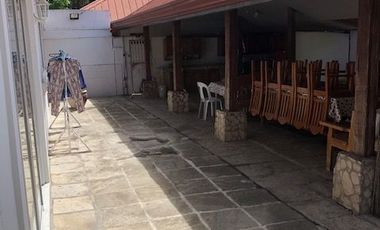 House with lot UK plug sockets near beach