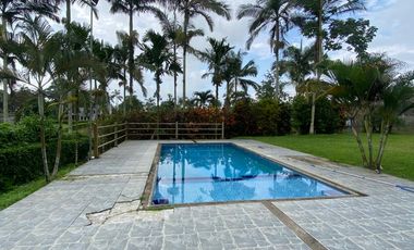 VENTA DE CASA URB. MACADAMIAS