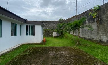 VENTA DE CASA URB. MACADAMIAS