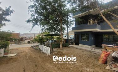 VENTA CASA DE DOS PISOS EN VENTANILLA
