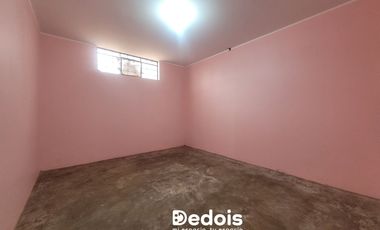VENTA CASA DE DOS PISOS EN VENTANILLA