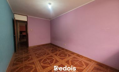VENTA CASA DE DOS PISOS EN VENTANILLA