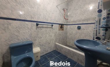 VENTA CASA DE DOS PISOS EN VENTANILLA