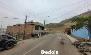 VENTA CASA DE DOS PISOS EN VENTANILLA