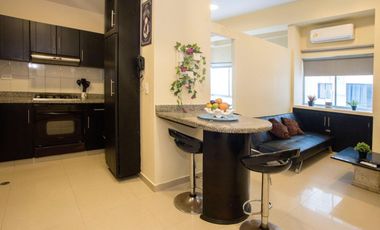 Apartamento turístico amoblado en venta, barrio Laguito