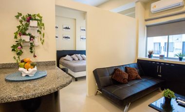 Apartamento turístico amoblado en venta, barrio Laguito