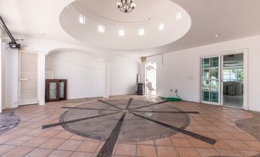 Casa Remodelada con Vista al Campo de Golf en Marina Vallarta - Remodeled Golf Course View Home in Marina Vallarta – Pool with Jacuzzi & Solar Panels