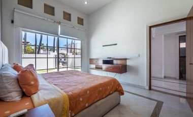 Casa Remodelada con Vista al Campo de Golf en Marina Vallarta - Remodeled Golf Course View Home in Marina Vallarta – Pool with Jacuzzi & Solar Panels
