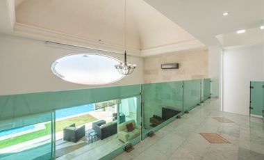 Casa Remodelada con Vista al Campo de Golf en Marina Vallarta - Remodeled Golf Course View Home in Marina Vallarta – Pool with Jacuzzi & Solar Panels