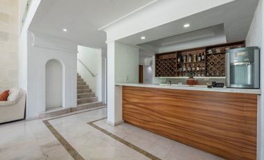 Casa Remodelada con Vista al Campo de Golf en Marina Vallarta - Remodeled Golf Course View Home in Marina Vallarta – Pool with Jacuzzi & Solar Panels