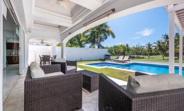 Casa Remodelada con Vista al Campo de Golf en Marina Vallarta - Remodeled Golf Course View Home in Marina Vallarta – Pool with Jacuzzi & Solar Panels