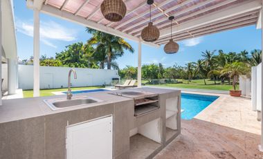 Casa Remodelada con Vista al Campo de Golf en Marina Vallarta - Remodeled Golf Course View Home in Marina Vallarta – Pool with Jacuzzi & Solar Panels