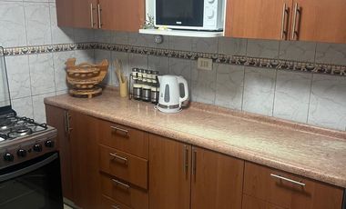 Se arrienda amplia casa,amoblada en lugar residencial, campo Lonquén sur