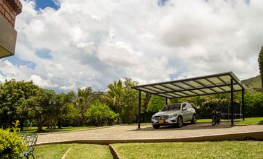 EN VENTA FINCA EN CHACHAGUI DE LUJO
