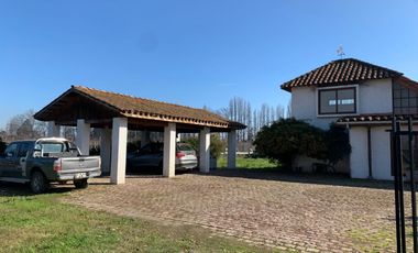En Venta Parcela con Casa estilo colonial en venta, Requínoa, Región de Higgins.