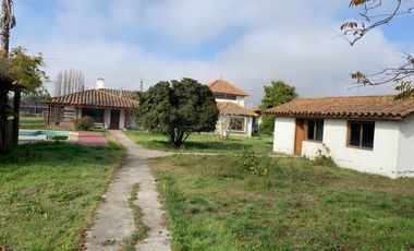 En Venta Parcela con Casa estilo colonial en venta, Requínoa, Región de Higgins.