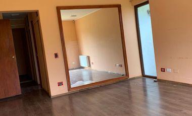 En Venta Parcela con Casa estilo colonial en venta, Requínoa, Región de Higgins.