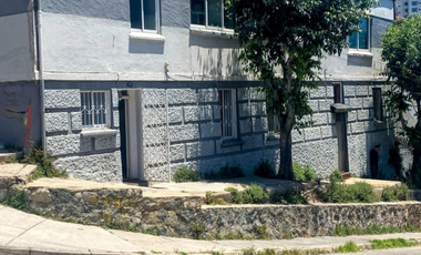 ARRIENDA AMPLIA CASA EN RECREO