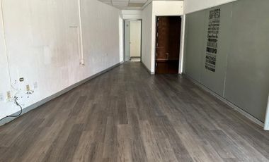 OFICINA EN RENTA EN FRACC LAS AGUILAS A MEDIA CUADRA DE ORTIZ MENA