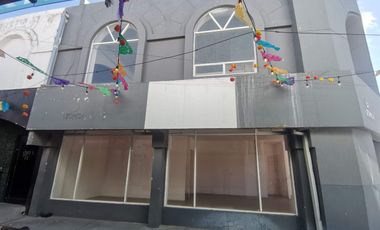 LOCAL EN RENTA SOBRE AVENIDA PRINCIPAL DE 2 PISOS IDEAL PARA BOUTIQUE, ESCUELA, OFICINAS