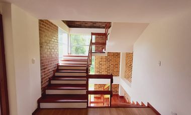 VENTA DE CASA CAMPESTRE EN CATAMBUCO CONJUNTO CERRADO