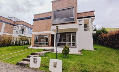 VENTA DE CASA CAMPESTRE EN CATAMBUCO CONJUNTO CERRADO