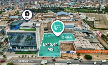 VENTA DE TERRENO DE 1746M2 EN ZONA COMERCIAL EN SAN JUAN DE MIRAFLORES (CZ)