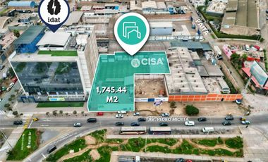 VENTA DE TERRENO DE 1746M2 EN ZONA COMERCIAL EN SAN JUAN DE MIRAFLORES (CZ)