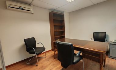 EXCELENTE OFICINA 80 M2 - METRO MANQUEHUE