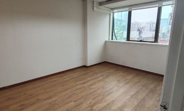 EXCELENTE OFICINA 80 M2 - METRO MANQUEHUE