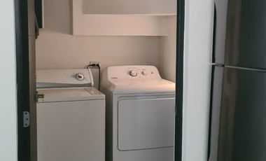 SE RENTA HERMOSA CASA TOTALMENTE AMUEBLADA EN AUREA RESIDENCIAL