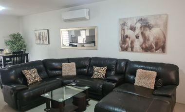 SE RENTA HERMOSA CASA TOTALMENTE AMUEBLADA EN AUREA RESIDENCIAL
