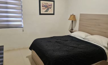 SE RENTA HERMOSA CASA TOTALMENTE AMUEBLADA EN AUREA RESIDENCIAL