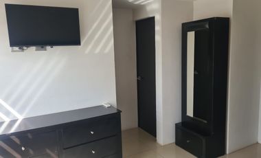 SE RENTA HERMOSA CASA TOTALMENTE AMUEBLADA EN AUREA RESIDENCIAL