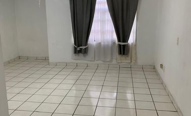 Casa en Venta Parques de Santa Cruz del Valle en Tlaquepaque