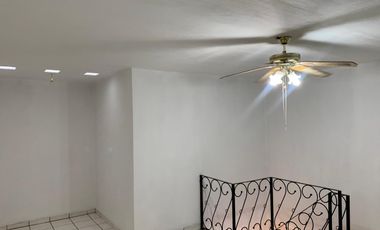 Casa en Venta Parques de Santa Cruz del Valle en Tlaquepaque