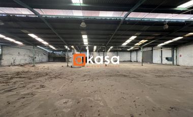 Bodega Venta 1,350 m2 en San Nicolás de los Garza.