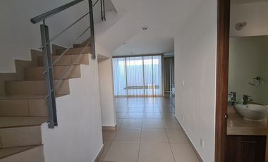 VENTA - Casa en Condominio de 3 Recamaras con Roof Garden