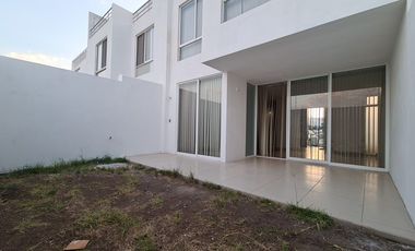 VENTA - Casa en Condominio de 3 Recamaras con Roof Garden