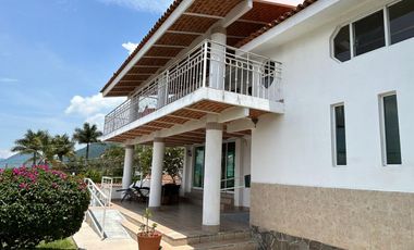 Hermosa casa con alberca en renta en San Juan Cósala