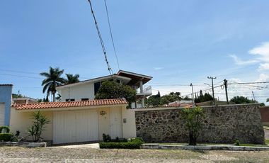 Hermosa casa con alberca en renta en San Juan Cósala