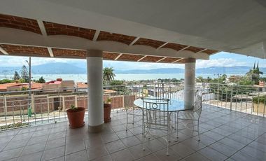 Hermosa casa con alberca en renta en San Juan Cósala