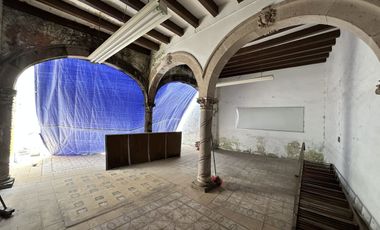 Edificio en RENTA frente a la Casa de la Cultura, Centro Histórico de Morelia. QO8689